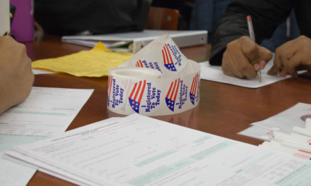 HBUHSD students register their peers to vote